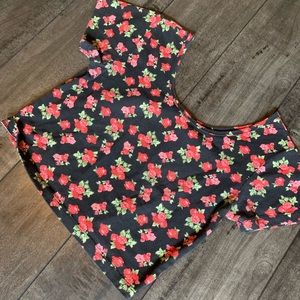 Rose print crop top